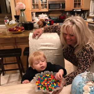 Meet your Posher, Denise